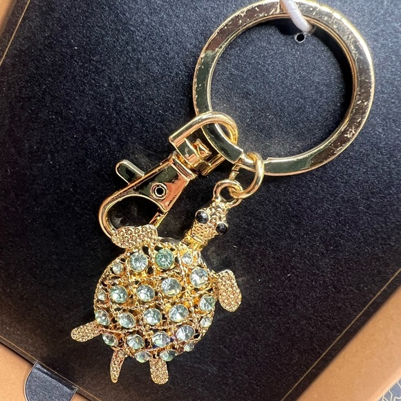 Monet Rhinestone Turtle Keychain - Picture 2 of 4